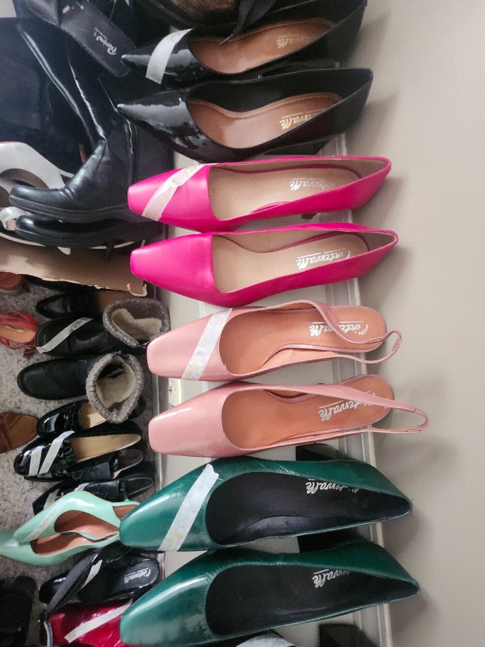 L'INTERVALLE 4PAIRS all size10 assorted coloured Heels